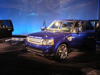 2010_Range_Rover_Sport_37.jpg